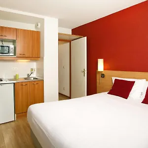 Sejours & Affaires Geneve Genis France